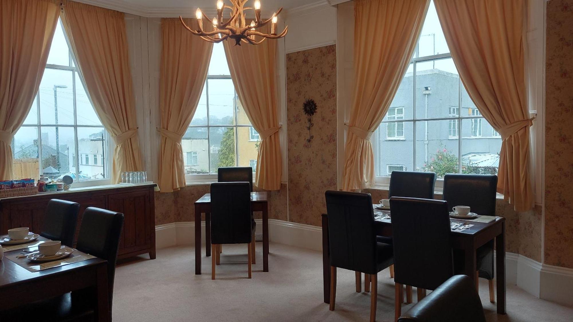 Ashleigh House Hotel Torquay Bagian luar foto